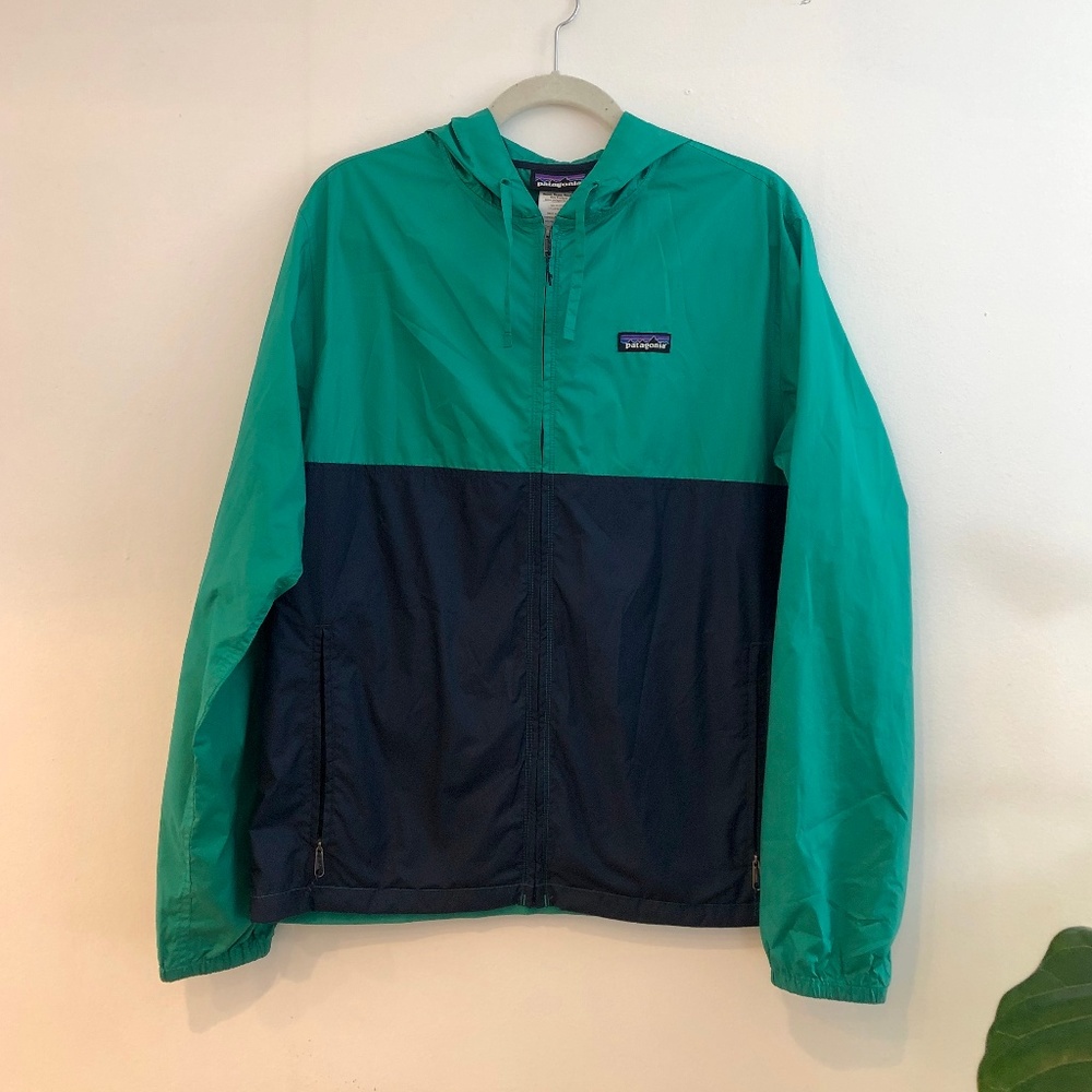Men's Lightweight Patagonia Windbreaker